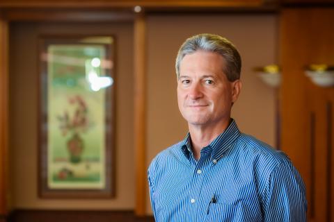 Head shot of Nils Hoernle, MD